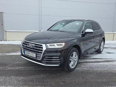 Svart Begagnad 2019 Audi SQ5 SUV | 299 999 kr