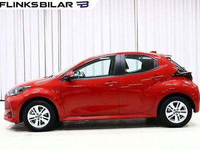 Begagnad Mazda 2 116 HK (85 kW) 2023 Röd Halvkombi