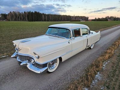 Begagnad Cadillac Fleetwood 1954 Sedan