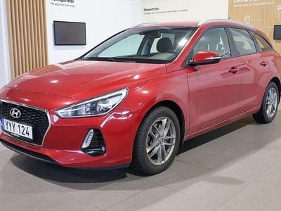 Röd Begagnad 2017 Hyundai i30 Comfort Kombi | 124 900 kr (Marknadspris)