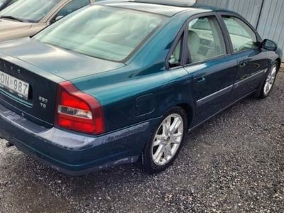 Volvo S80