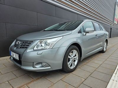 begagnad Toyota Avensis Kombi 1.8 Valvematic Euro 4