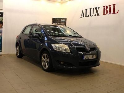 Begagnad Toyota Auris 132 HK (97 kW) 2009 Blå Halvkombi