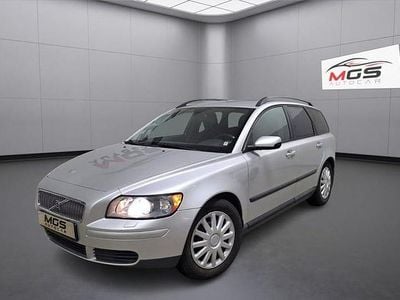 Grå Begagnad 2006 Volvo V50 Kombi | 36 900 kr (Marknadspris)