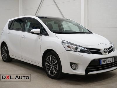 Begagnad Toyota Verso Executive 147 HK (108 kW) 2016 Vit Minibuss