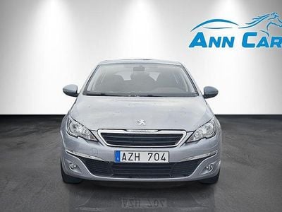 Begagnad Peugeot 308 Active 125 HK (91 kW) 2013 Grå Halvkombi
