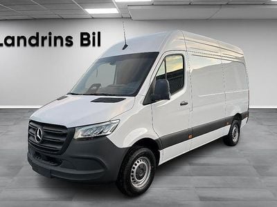 Vit (arktisk vit) Ny 2025 Mercedes Sprinter Van | 568 750 kr (Bra pris)