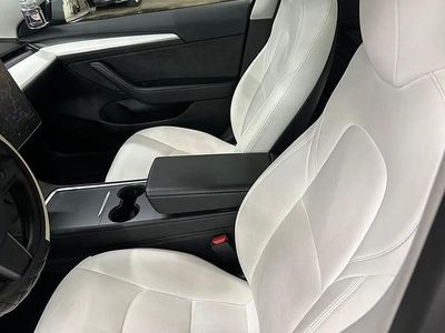 Svart Begagnad 2021 Tesla Model 3 Standard Range Plus Sedan | 230 000 kr (Lite dyr)