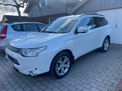 Begagnad Mitsubishi Outlander 150 HK (110 kW) 2012 Okänd SUV