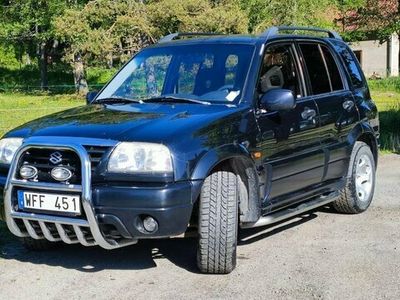 begagnad Suzuki Grand Vitara 5-dörrar 2.5 4WD Automat