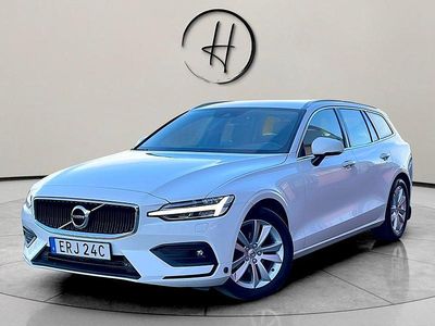 Vit Begagnad 2020 Volvo V60 Momentum Kombi | 254 900 kr (Marknadspris)