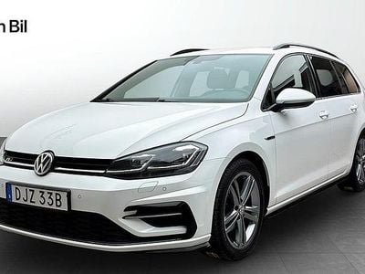 Begagnad VW Golf VIII R-line 150 HK (110 kW) 2019 Vit Kombi