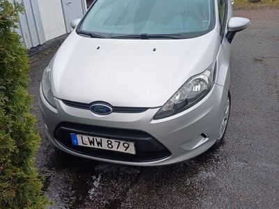 begagnad Ford Fiesta 5-dörrar 1.6 TDCi