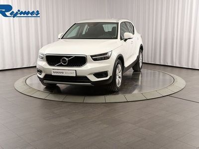 begagnad Volvo XC40 D3 FWD Momentum Advanced Edition