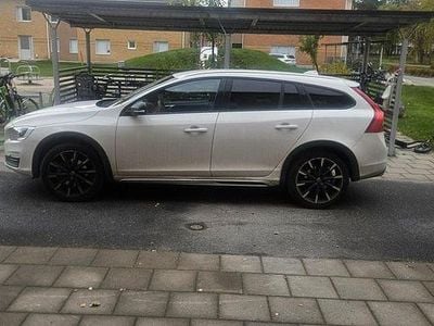 Volvo V60 CC
