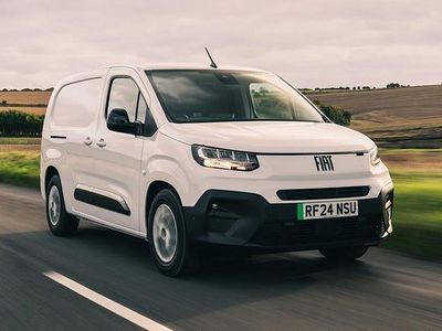 Ny Fiat Doblò 131 HK (96 kW) 2025 Vit (solid) Minibuss