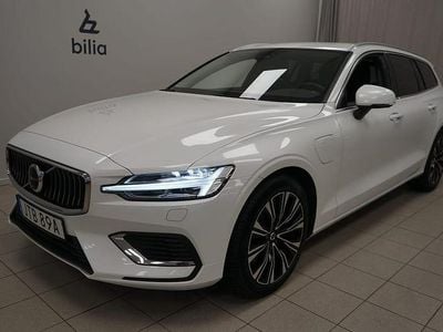 Vit Begagnad 2023 Volvo V60 Core Kombi | 399 900 kr (Bra pris)