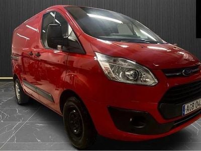Röd Begagnad 2017 Ford Transit Custom Van | 89 900 kr (Superpris)
