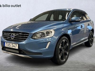 Blå Begagnad 2015 Volvo XC60 Summum SUV | 174 900 kr (Marknadspris)