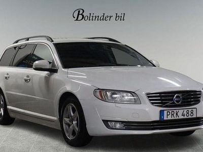 Vit Begagnad 2015 Volvo V70 Momentum Kombi | 99 800 kr (Marknadspris)