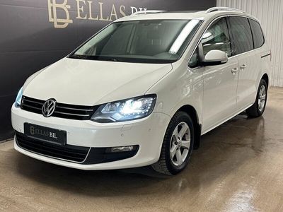 begagnad VW Sharan 2.0 TDI 140hk 7SITS PANO DVÄRM NAVI DRAG