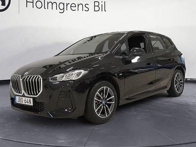 Begagnad BMW 225 Active Tourer Shadowline 136 HK (100 kW) 2024 Svart Minibuss