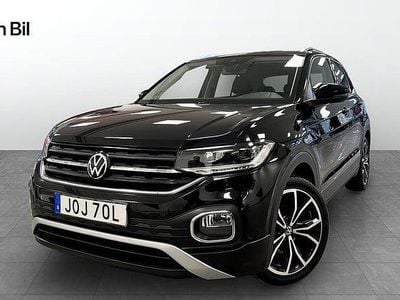 Deep black pearl Begagnad 2021 VW T-Cross SUV | 219 900 kr (Marknadspris)