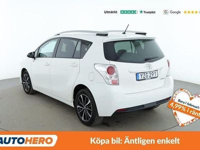 Begagnad Toyota Verso 148 HK (108 kW) 2017 Vit Minibuss