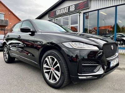 Begagnad Jaguar F-Pace R-Sport 180 HK (132 kW) 2020 Svart SUV