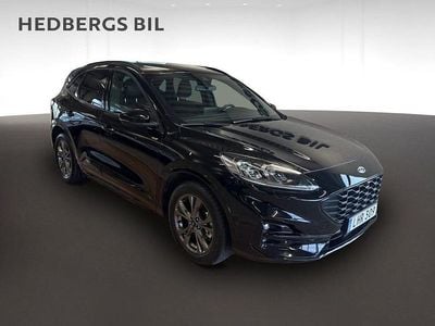 Svart Begagnad 2020 Ford Kuga ST-Line SUV | 248 900 kr (Marknadspris)