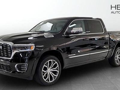 Svart Ny 2025 RAM 1500 Pickup | 1 078 900 kr (Superpris)