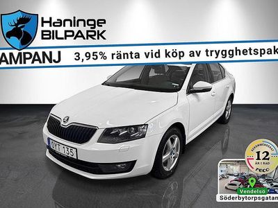 Begagnad Skoda Octavia Elegance 140 HK (102 kW) 2014 Vit Kombi