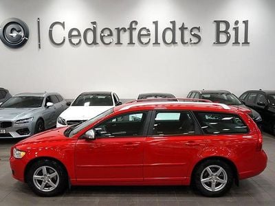 Begagnad Volvo V50 R-Design 116 HK (85 kW) 2011 Röd Kombi