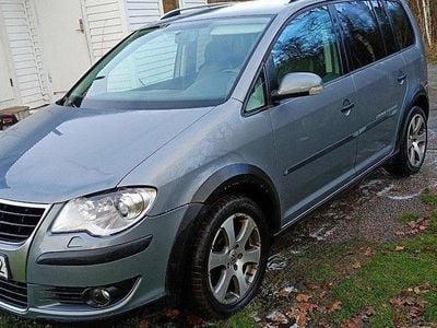 VW Touran Cross