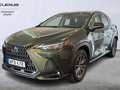 Grön Begagnad 2022 Lexus NX350h Business Edition SUV | 439 000 kr (Marknadspris)