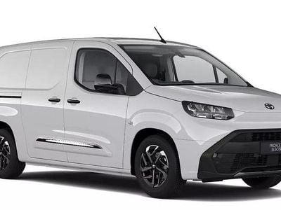 Vit Begagnad 2024 Toyota Proace City City Minibuss | 398 750 kr (Marknadspris)