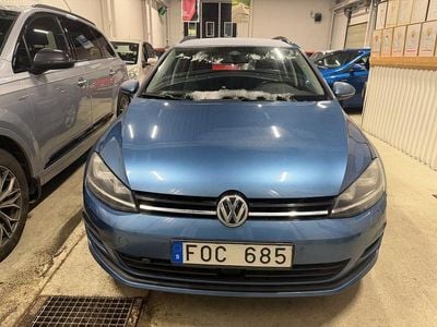 Blå Begagnad 2013 VW Golf VII Kombi | 69 990 kr (Marknadspris)