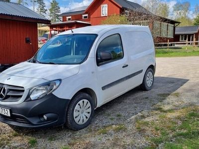 Mercedes Citan 109