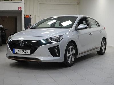 Begagnad Hyundai Ioniq Premium 88 kW (120 HK) 2018 Lgrå Halvkombi