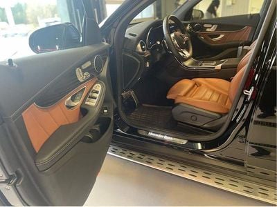 Begagnad Mercedes GLC300e AMG 306 HK (225 kW) 2022 Metallic