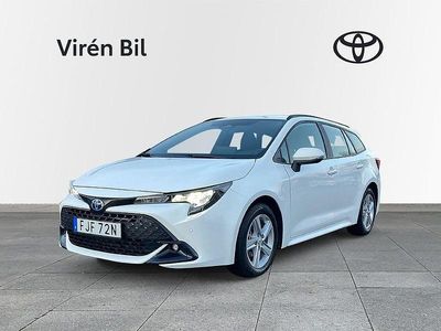 Vit Begagnad 2024 Toyota Corolla Active Kombi | 315 000 kr (Dyr)