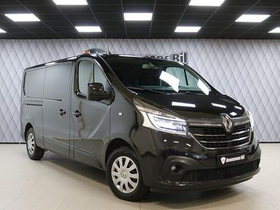 Svart Begagnad 2021 Renault Trafic Minibuss | 239 900 kr (Dyr)