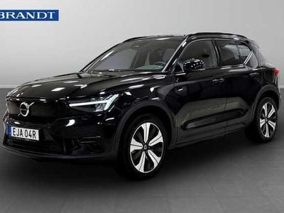 Svart Begagnad 2023 Volvo XC40 SUV | 389 900 kr (Marknadspris)