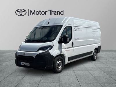 Vit Begagnad 2025 Toyota Proace Minibuss | 499 900 kr