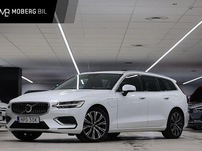 Vit Begagnad 2022 Volvo V60 Core Kombi | 369 900 kr (Marknadspris)