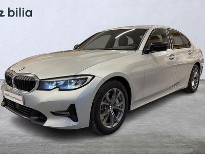 Begagnad BMW 330 Sport Line 258 HK (189 kW) 2019 Silver Sedan