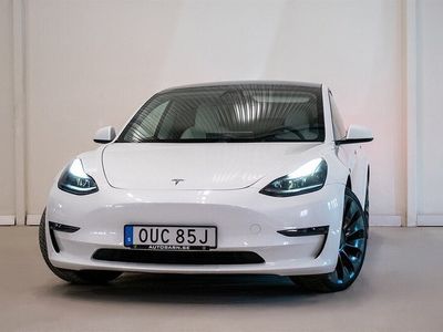 begagnad Tesla Model 3 Performance Vit Inredning Sv-såld 513hk