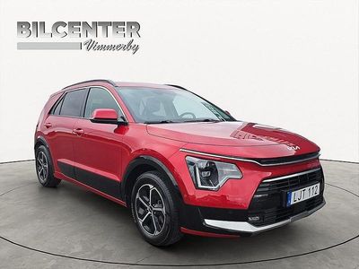 Röd Begagnad 2022 Kia Niro Advance SUV | 285 000 kr (Marknadspris)