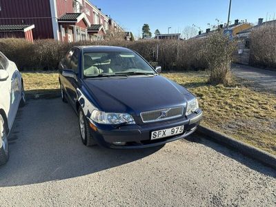 begagnad Volvo S40 Kamrembytt skattad/besiktad