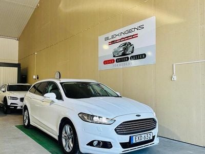 Begagnad Ford Mondeo Titanium 180 HK (132 kW) 2014 Vit Kombi